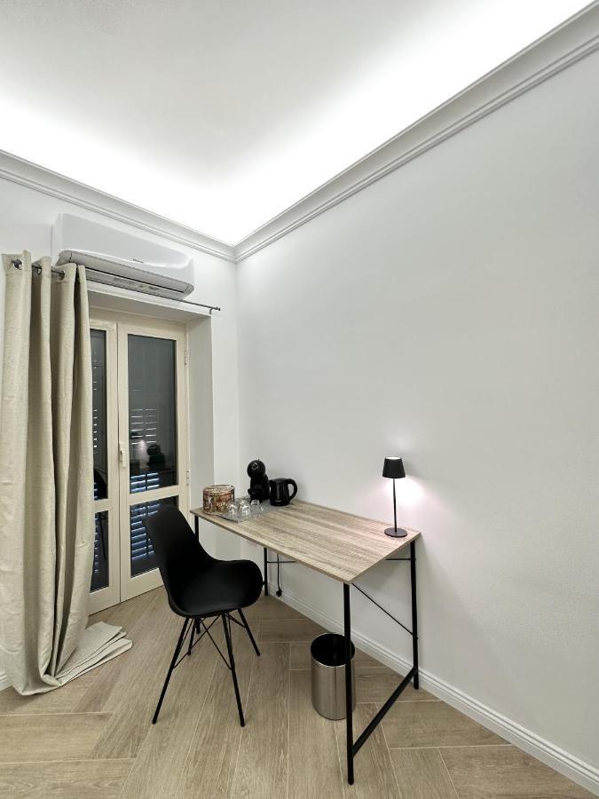Vicki Vomero Rooms - Napoli Exterior foto